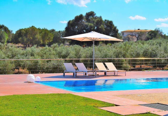 Villa in Muro - Son Morei de les Penyes 007 luxurious villa with private pool, jacuzzi, ping pong, barbecue and air conditioning Villa in Muro - Son Morei de les Penyes 007 luxurious villa with private pool, jacuzzi, ping pong, barbecue and air conditioning