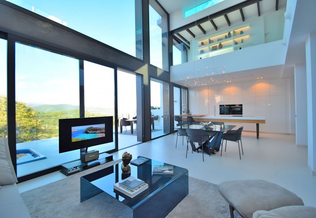House in Buger - Montblau 049 exclusive villa with private swimming pool, jacuzzi, barbecue and air conditioning House in Buger - Montblau 049 exclusive villa with private swimming pool, jacuzzi, barbecue and air conditioning