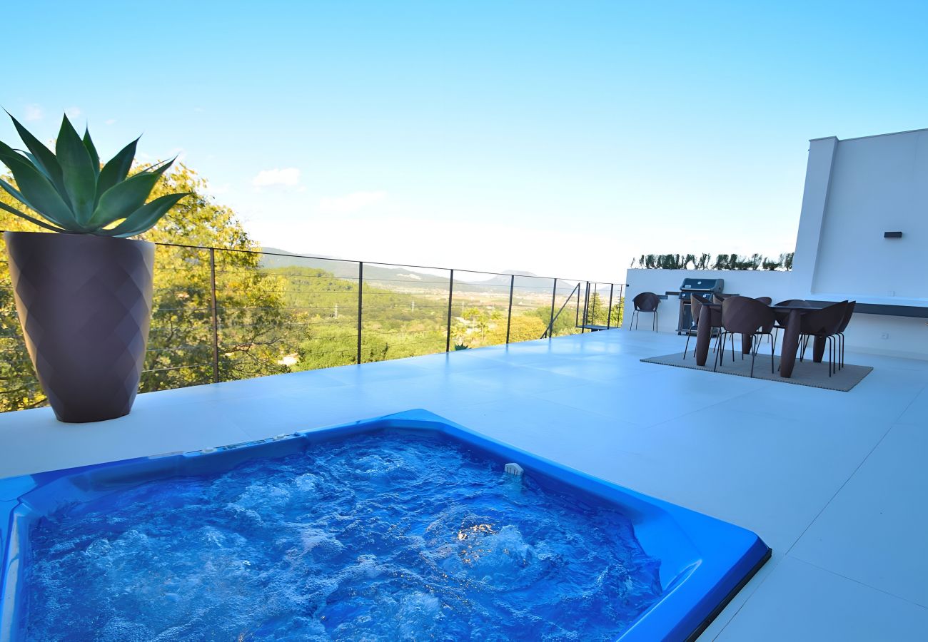 House in Buger - Montblau 049 exclusive villa with private swimming pool, jacuzzi, barbecue and air conditioning House in Buger - Montblau 049 exclusive villa with private swimming pool, jacuzzi, barbecue and air conditioning