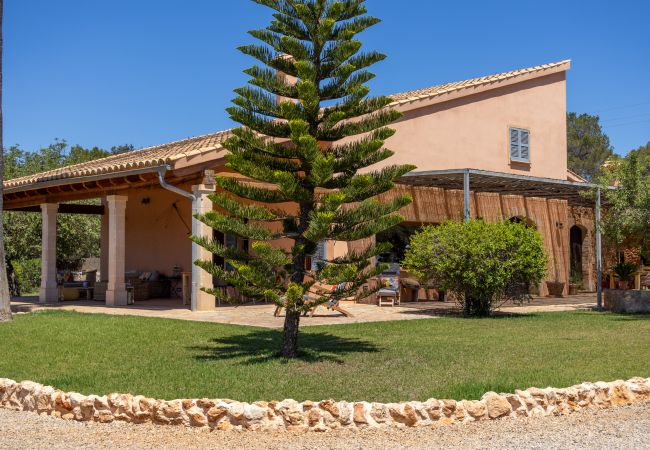 Villa in Muro - Casa Nuria 019 fantastic finca with private pool, terrace, garden and billiard Villa in Muro - Casa Nuria 019 fantastic finca with private pool, terrace, garden and billiard
