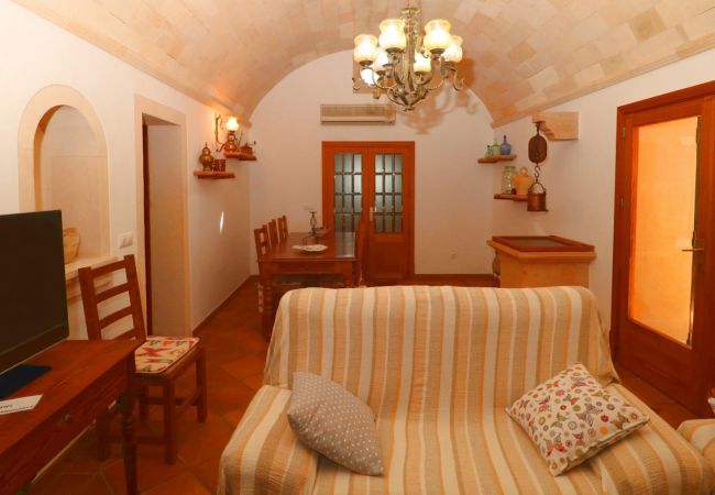 Country house in Campos - Sa Costa 411 rustic finca with private pool, terrace, garden and air conditioning Country house in Campos - Sa Costa 411 rustic finca with private pool, terrace, garden and air conditioning
