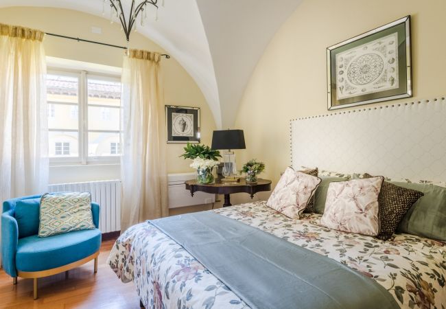 Apartment in Lucca - Comfortable Convenient Apartment with Garden Views Apartment in Lucca - Comfortable Convenient Apartment with Garden Views