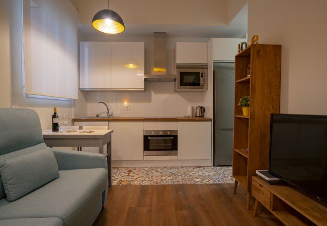 Apartment in Madrid - Apartment Downtown Madrid Chueca-Malasaña, 1 Room, 4 pax Apartment in Madrid - Apartment Downtown Madrid Chueca-Malasaña, 1 Room, 4 pax