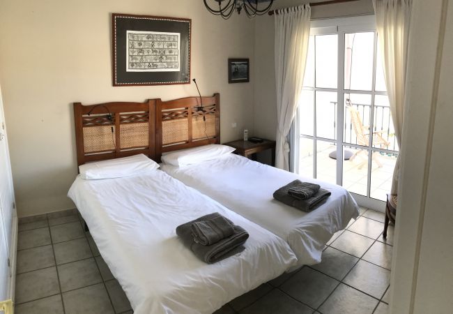 House in San Bartolomé de Tirajana - Beautiful duplex in Pasito Blanco by CanariasGetaway House in San Bartolomé de Tirajana - Beautiful duplex in Pasito Blanco by CanariasGetaway