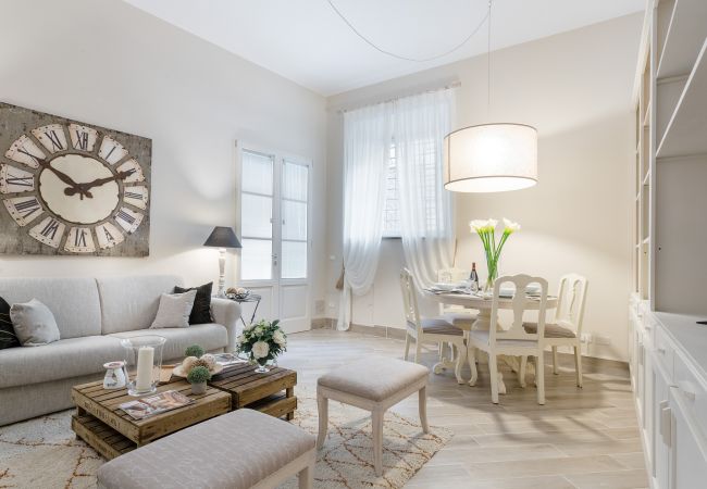Apartment in Lucca - Ground Floor Historical Gem in the Heart of Lucca Apartment in Lucca - Ground Floor Historical Gem in the Heart of Lucca