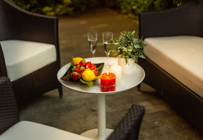 Apartment in Lucca - Contemporary Apartment with Garden and Parking Apartment in Lucca - Contemporary Apartment with Garden and Parking