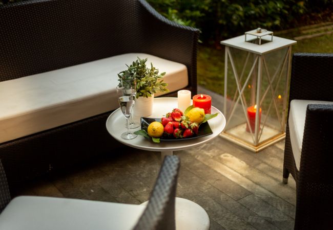 Apartment in Lucca - Contemporary Apartment with Garden and Parking Apartment in Lucca - Contemporary Apartment with Garden and Parking