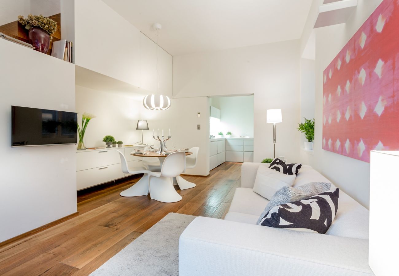 Apartment in Lucca - Contemporary Apartment with Garden and Parking Apartment in Lucca - Contemporary Apartment with Garden and Parking