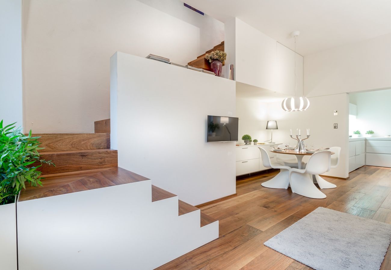 Apartment in Lucca - Contemporary Apartment with Garden and Parking Apartment in Lucca - Contemporary Apartment with Garden and Parking