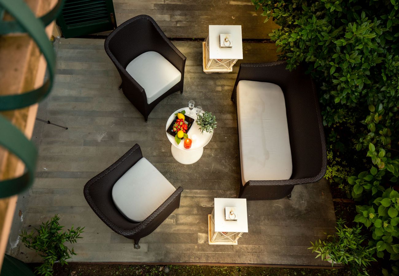 Apartment in Lucca - Contemporary Apartment with Garden and Parking Apartment in Lucca - Contemporary Apartment with Garden and Parking