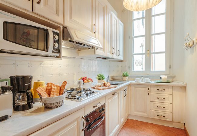 Apartment in Lucca - Romantic LUCCA apartment With View Over a Church Apartment in Lucca - Romantic LUCCA apartment With View Over a Church