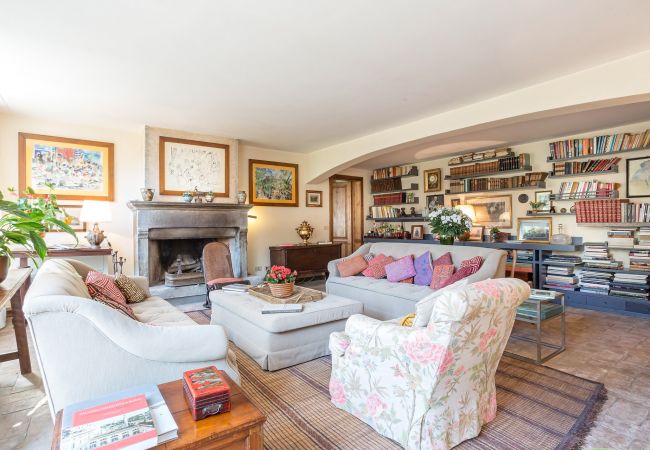 Villa in Migliarino - LIMONAIA Romantic Farmhouse in the Pinewood, Private Pool close to the Beach Villa in Migliarino - LIMONAIA Romantic Farmhouse in the Pinewood, Private Pool close to the Beach