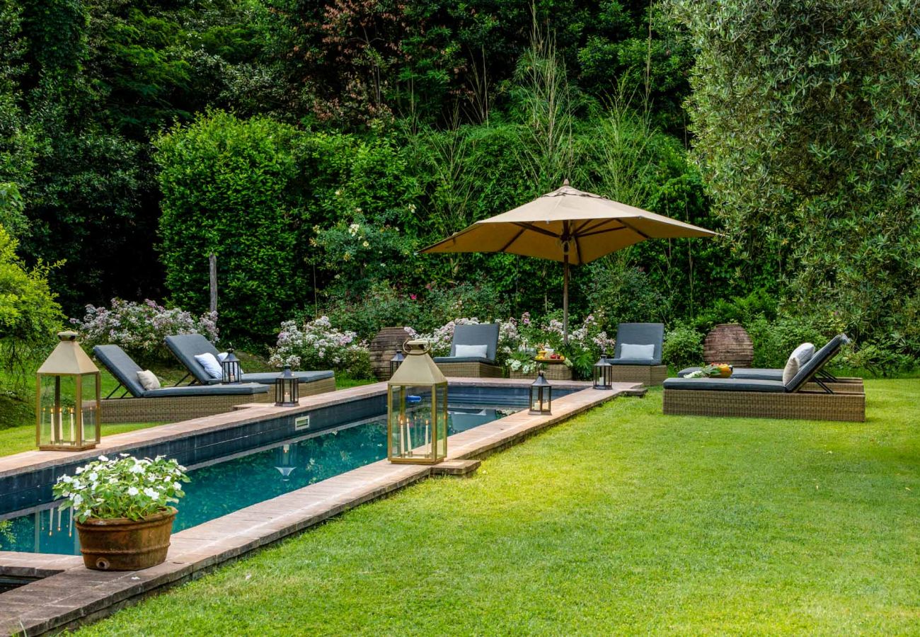 Villa in Migliarino - LIMONAIA Romantic Farmhouse in the Pinewood, Private Pool close to the Beach Villa in Migliarino - LIMONAIA Romantic Farmhouse in the Pinewood, Private Pool close to the Beach