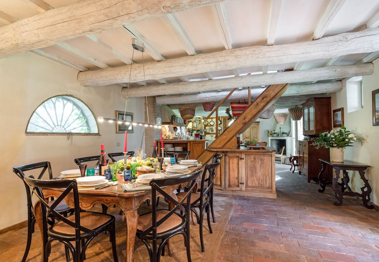 Villa in Migliarino - LIMONAIA Romantic Farmhouse in the Pinewood, Private Pool close to the Beach Villa in Migliarino - LIMONAIA Romantic Farmhouse in the Pinewood, Private Pool close to the Beach