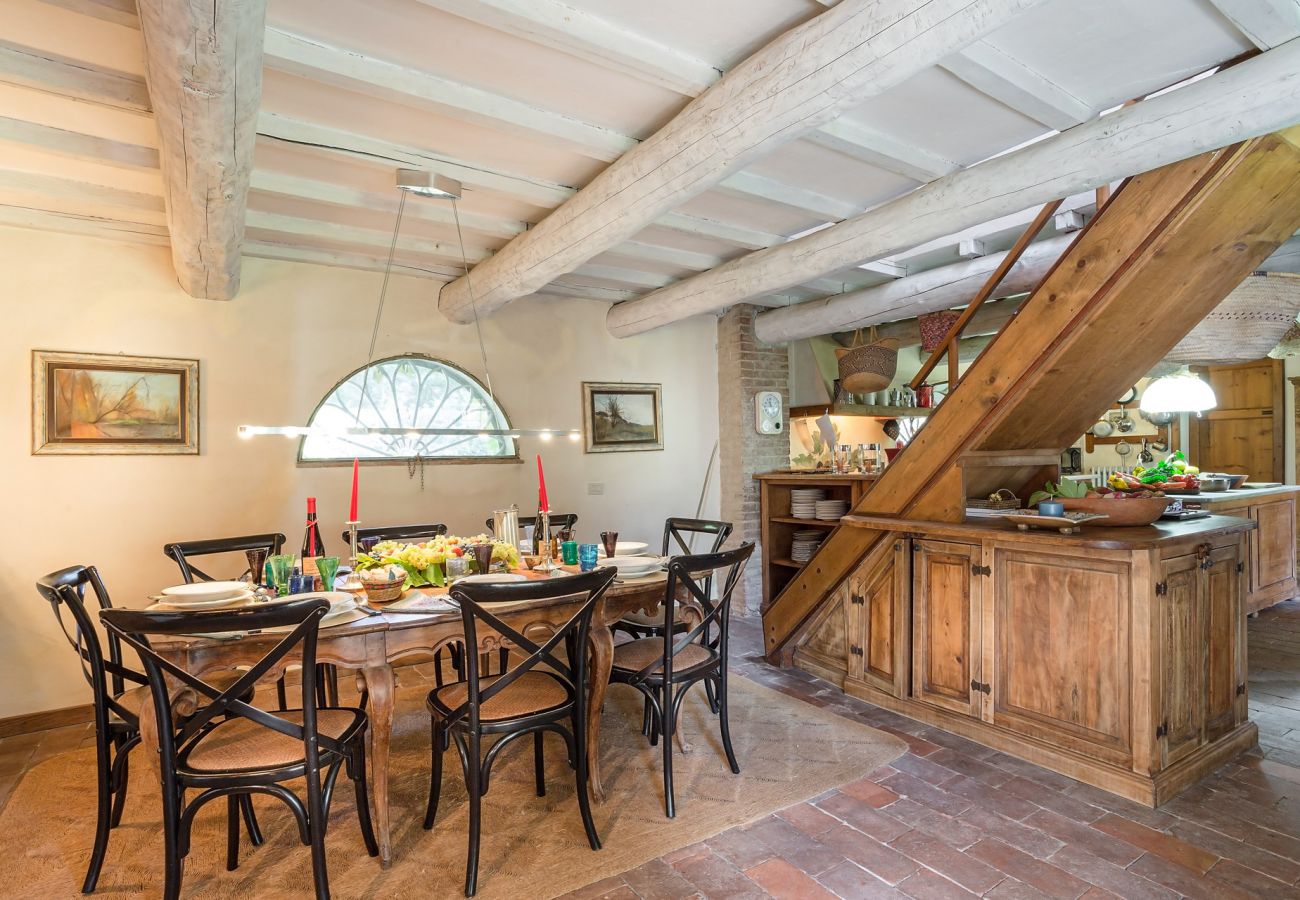 Villa in Migliarino - LIMONAIA Romantic Farmhouse in the Pinewood, Private Pool close to the Beach Villa in Migliarino - LIMONAIA Romantic Farmhouse in the Pinewood, Private Pool close to the Beach