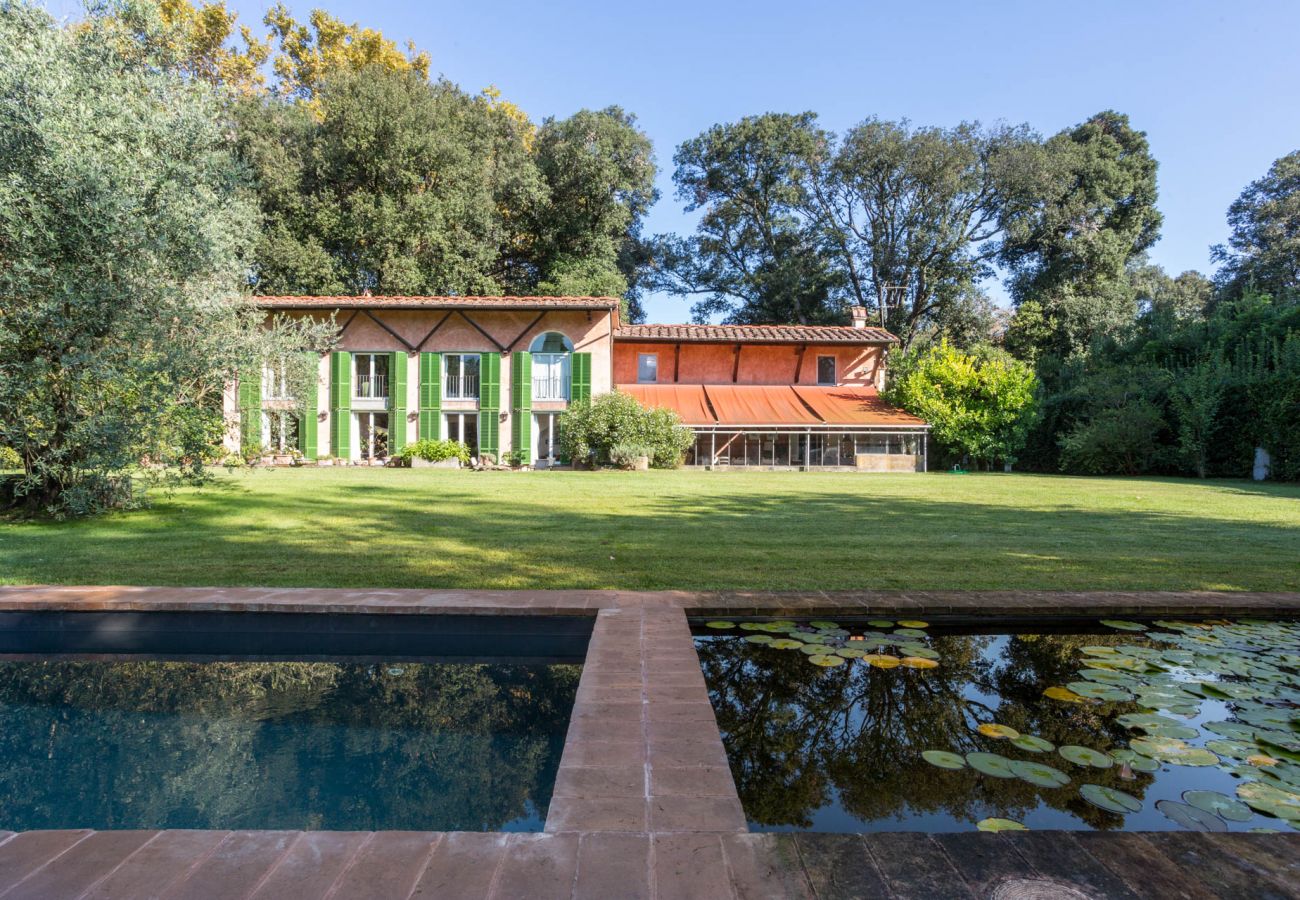 Villa in Migliarino - LIMONAIA Romantic Farmhouse in the Pinewood, Private Pool close to the Beach Villa in Migliarino - LIMONAIA Romantic Farmhouse in the Pinewood, Private Pool close to the Beach