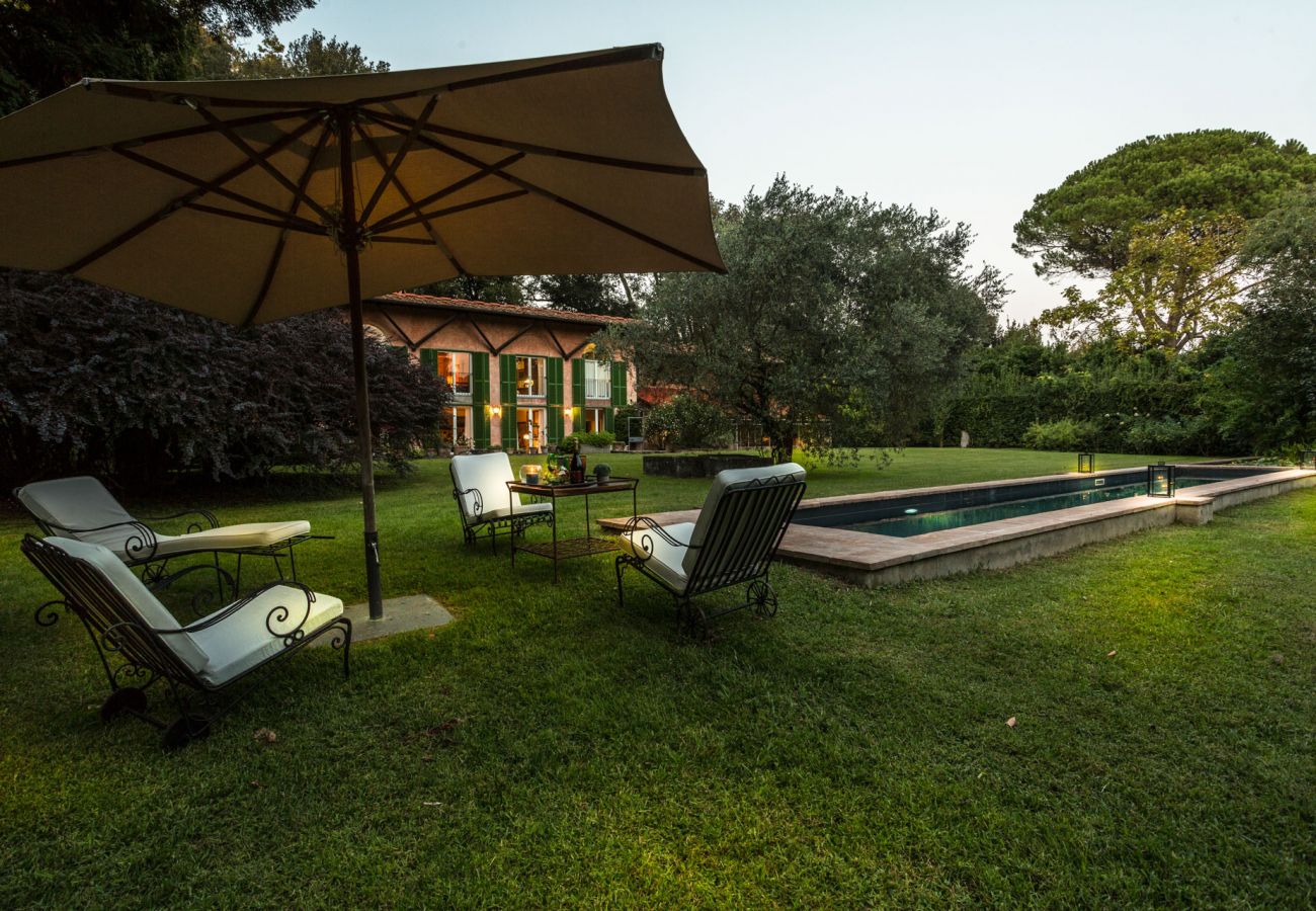 Villa in Migliarino - LIMONAIA Romantic Farmhouse in the Pinewood, Private Pool close to the Beach Villa in Migliarino - LIMONAIA Romantic Farmhouse in the Pinewood, Private Pool close to the Beach
