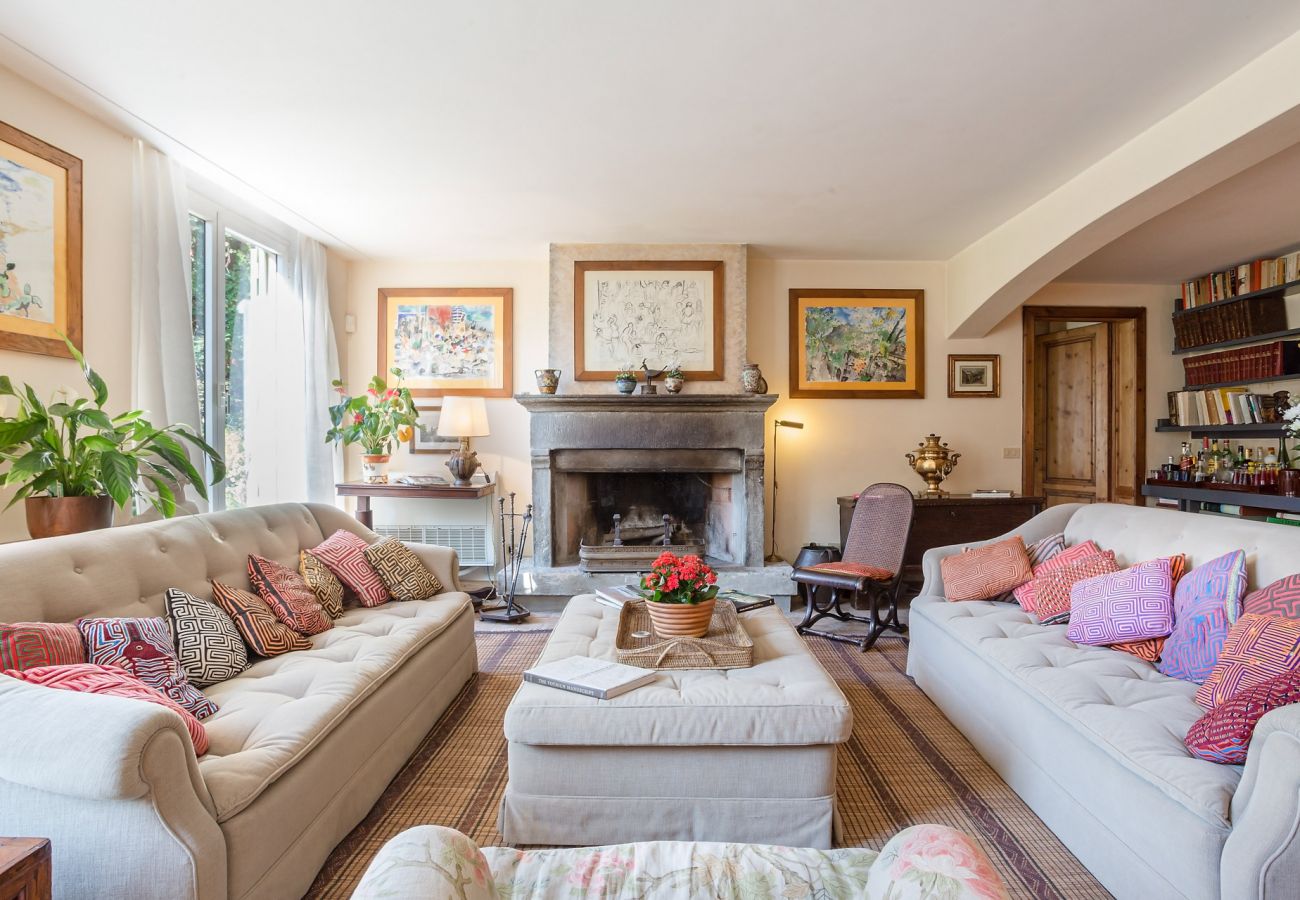 Villa in Migliarino - LIMONAIA Romantic Farmhouse in the Pinewood, Private Pool close to the Beach Villa in Migliarino - LIMONAIA Romantic Farmhouse in the Pinewood, Private Pool close to the Beach