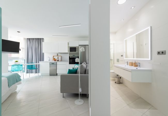 Studio in Las Palmas de Gran Canaria - Edison Building 103 By CanariasGetaway Studio in Las Palmas de Gran Canaria - Edison Building 103 By CanariasGetaway