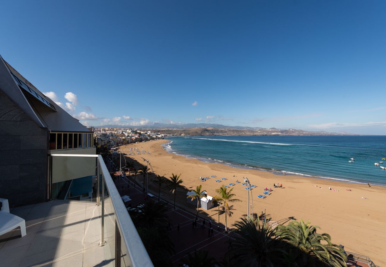 House in Las Palmas de Gran Canaria - Great terrace in front of the beach by CanariasGetaway House in Las Palmas de Gran Canaria - Great terrace in front of the beach by CanariasGetaway