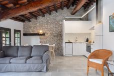 Apartment in Gerona/Girona - Rambla 5 4-1