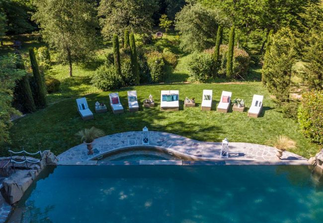 Villa in Orentano - 11 bedrooms Luxury Farmhouse, Private Pool, Jacuzzi, Private Tennis Villa in Orentano - 11 bedrooms Luxury Farmhouse, Private Pool, Jacuzzi, Private Tennis