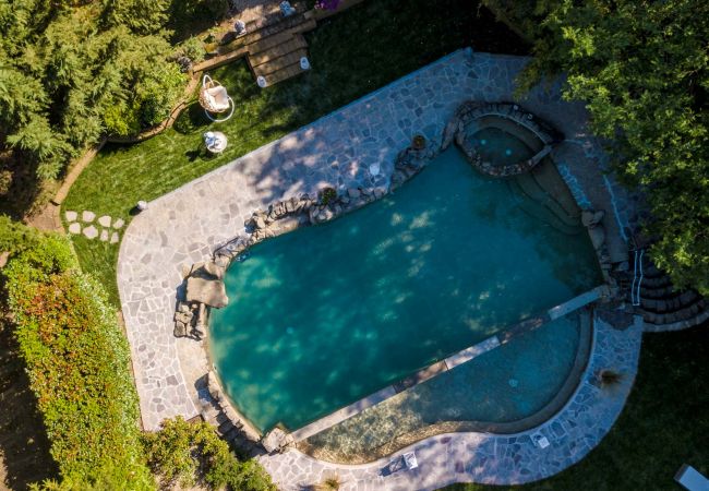 Villa in Orentano - 11 bedrooms Luxury Farmhouse, Private Pool, Jacuzzi, Private Tennis Villa in Orentano - 11 bedrooms Luxury Farmhouse, Private Pool, Jacuzzi, Private Tennis