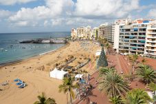 House in Las Palmas de Gran Canaria - Awesome beachfront terrace By CanariasGetaway 