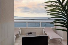 House in Las Palmas de Gran Canaria - Awesome beachfront terrace By CanariasGetaway 