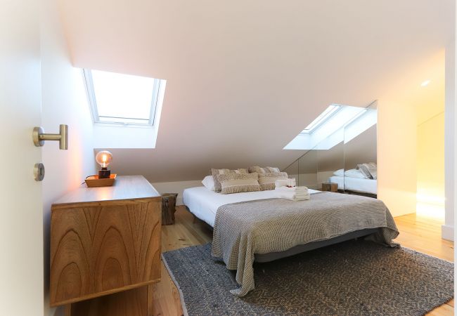 Apartment in Lisboa - MARQUES DE POMBAL DUPLEX W/ TERRACE Apartment in Lisboa - MARQUES DE POMBAL DUPLEX W/ TERRACE