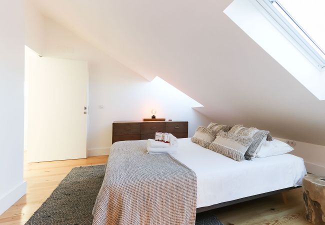 Apartment in Lisboa - MARQUES DE POMBAL DUPLEX W/ TERRACE Apartment in Lisboa - MARQUES DE POMBAL DUPLEX W/ TERRACE