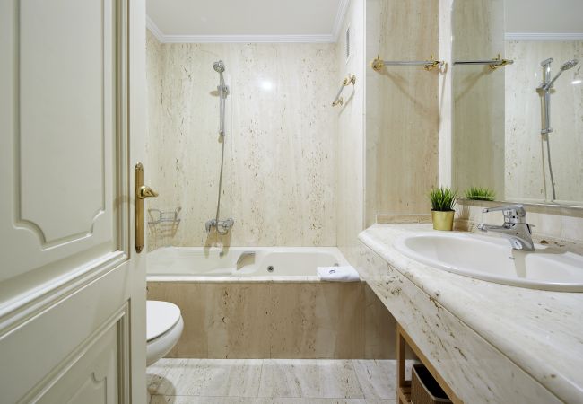 Apartment in San Sebastián/Donostia - Fotos ORTZIMUGA Apartment in San Sebastián/Donostia - Fotos ORTZIMUGA