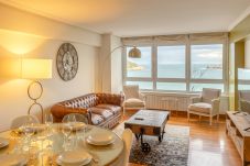 Tourist apartment on La Concha beach in San Sebastián