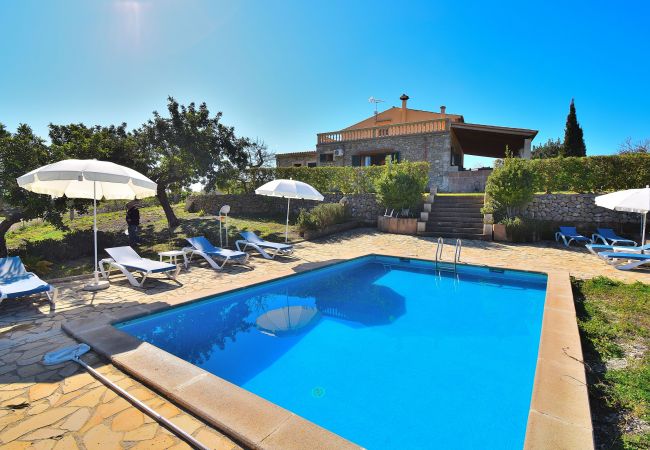 Villa in Selva - Cantabou 014 magnificent finca with private pool, large garden, barbecue and air conditioning Villa in Selva - Cantabou 014 magnificent finca with private pool, large garden, barbecue and air conditioning