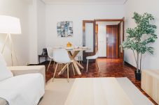 Apartment in Bilbao - FUNI by People Rentals
