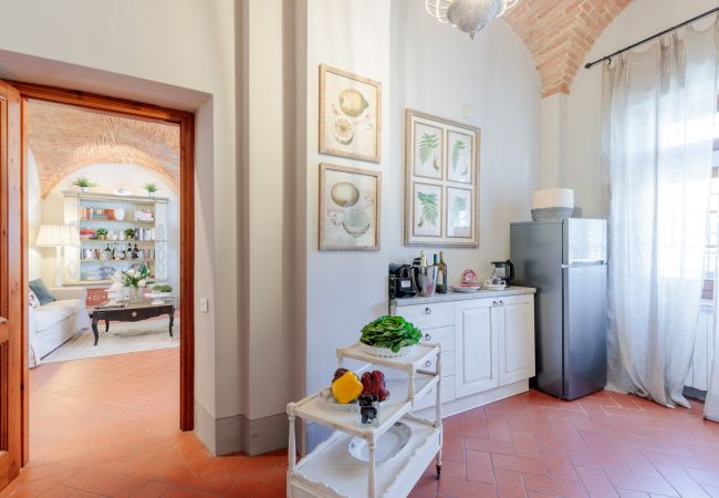 Villa in Marcialla - VILLA CHIANTI, your Secret 4 Bedrooms Retreat with View over the Vineyards in Marcialla Villa in Marcialla - VILLA CHIANTI, your Secret 4 Bedrooms Retreat with View over the Vineyards in Marcialla