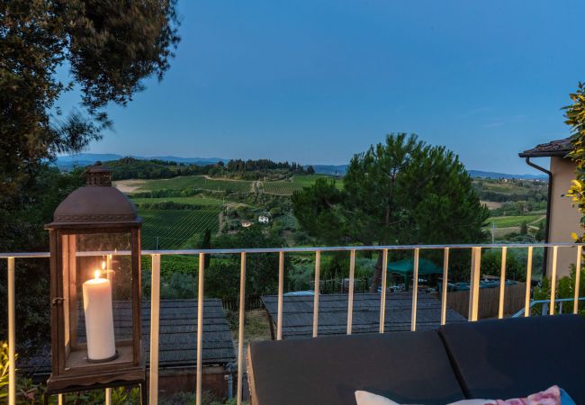 Villa in Marcialla - VILLA CHIANTI, your Secret 4 Bedrooms Retreat with View over the Vineyards in Marcialla Villa in Marcialla - VILLA CHIANTI, your Secret 4 Bedrooms Retreat with View over the Vineyards in Marcialla