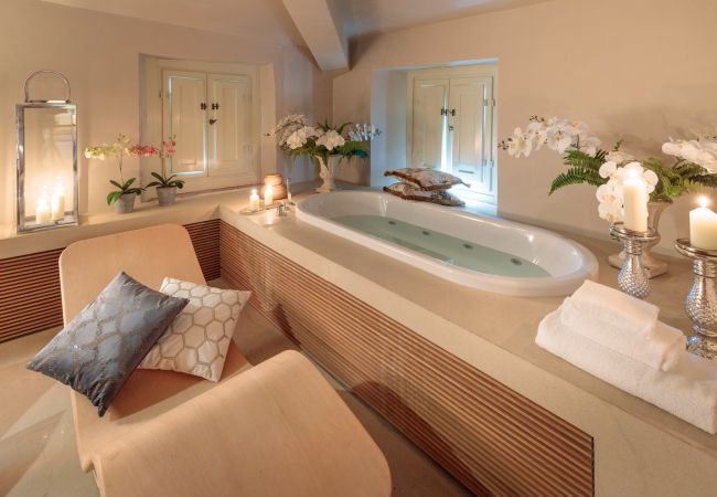 Villa in Montecarlo - 10 Bedrooms Villa in Lucca, SPA, Panoramic Pool Villa in Montecarlo - 10 Bedrooms Villa in Lucca, SPA, Panoramic Pool
