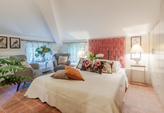 Villa in Montecarlo - 10 Bedrooms Villa in Lucca, SPA, Panoramic Pool Villa in Montecarlo - 10 Bedrooms Villa in Lucca, SPA, Panoramic Pool