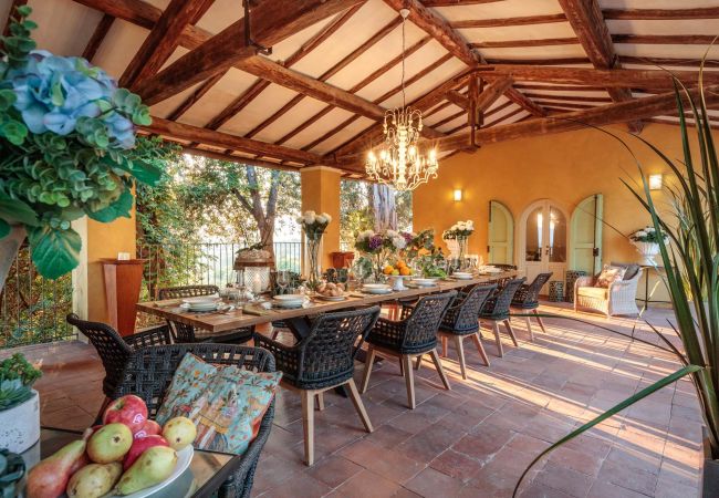 Villa in Montecarlo - 10 Bedrooms Villa in Lucca, SPA, Panoramic Pool Villa in Montecarlo - 10 Bedrooms Villa in Lucca, SPA, Panoramic Pool