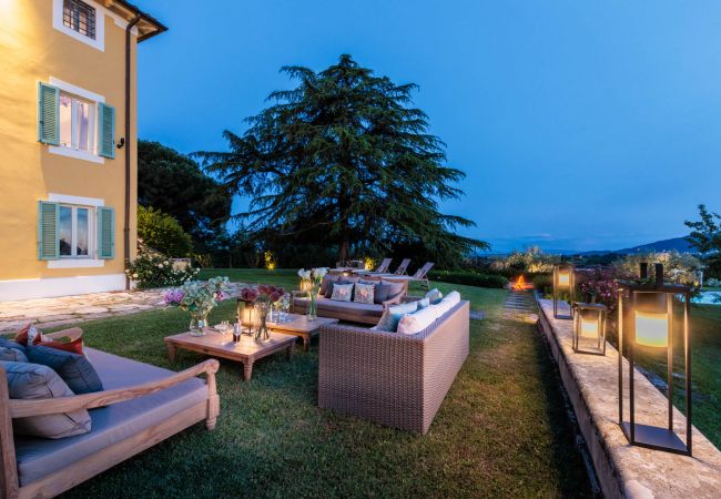Villa in Montecarlo - 10 Bedrooms Villa in Lucca, SPA, Panoramic Pool Villa in Montecarlo - 10 Bedrooms Villa in Lucca, SPA, Panoramic Pool