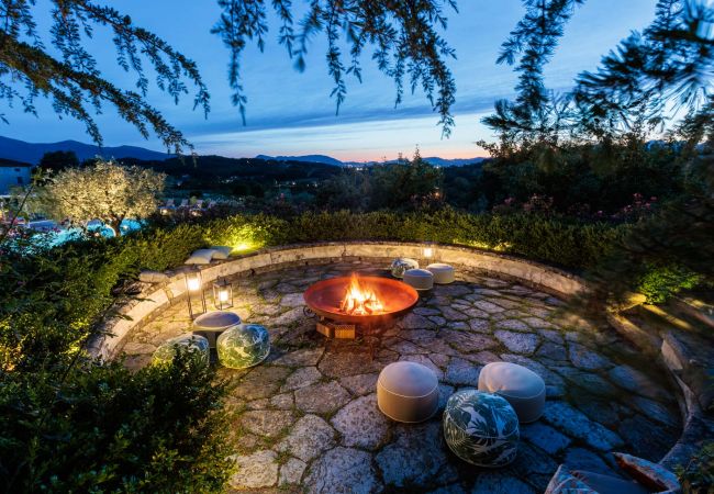 Villa in Montecarlo - 10 Bedrooms Villa in Lucca, SPA, Panoramic Pool Villa in Montecarlo - 10 Bedrooms Villa in Lucca, SPA, Panoramic Pool