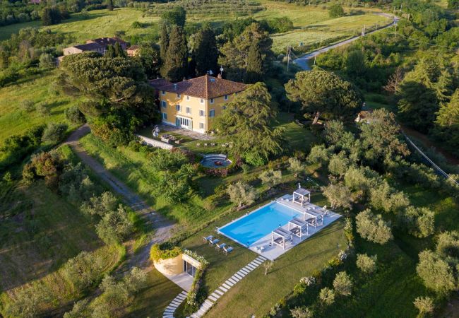 Villa in Montecarlo - 10 Bedrooms Villa in Lucca, SPA, Panoramic Pool Villa in Montecarlo - 10 Bedrooms Villa in Lucca, SPA, Panoramic Pool