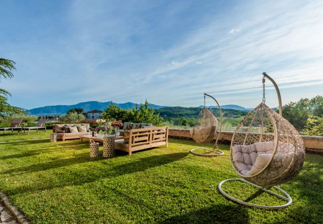 Villa in Montecarlo - 10 Bedrooms Villa in Lucca, SPA, Panoramic Pool Villa in Montecarlo - 10 Bedrooms Villa in Lucca, SPA, Panoramic Pool