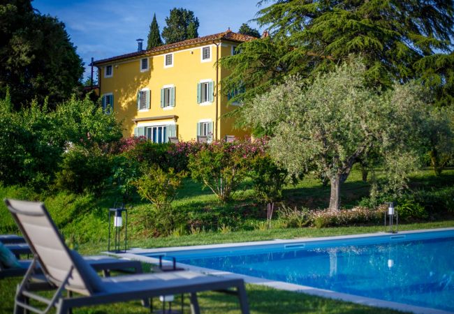 Villa in Montecarlo - 10 Bedrooms Villa in Lucca, SPA, Panoramic Pool Villa in Montecarlo - 10 Bedrooms Villa in Lucca, SPA, Panoramic Pool