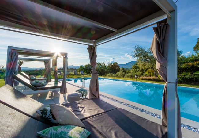 Villa in Montecarlo - 10 Bedrooms Villa in Lucca, SPA, Panoramic Pool Villa in Montecarlo - 10 Bedrooms Villa in Lucca, SPA, Panoramic Pool