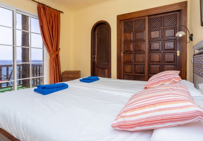 Apartment in San Bartolomé de Tirajana - Altamar 44 balcony&pool By CanariasGetaway  Apartment in San Bartolomé de Tirajana - Altamar 44 balcony&pool By CanariasGetaway