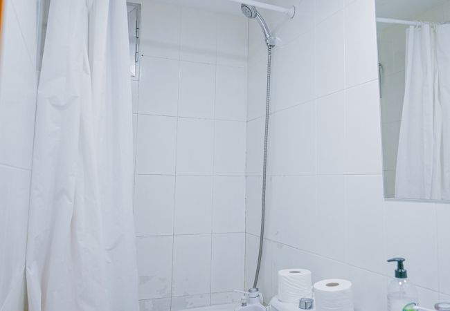 Studio in Madrid - COZY APARTMENT-LAVAPIES- MADRID CITY CENTER Studio in Madrid - COZY APARTMENT-LAVAPIES- MADRID CITY CENTER