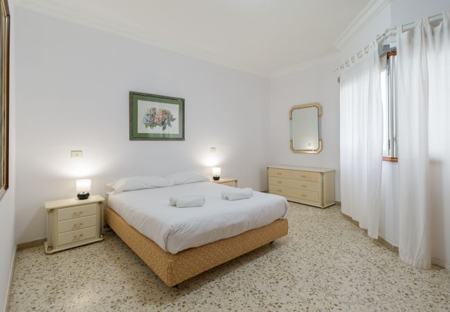 House in Las Palmas de Gran Canaria - Huge Balcony over Las Canteras By CanariasGetaway  House in Las Palmas de Gran Canaria - Huge Balcony over Las Canteras By CanariasGetaway