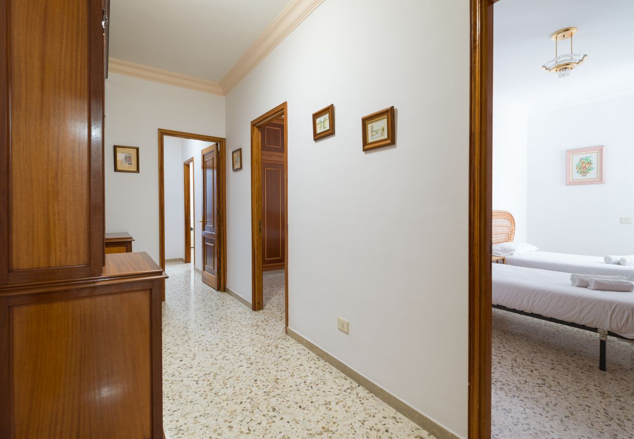 House in Las Palmas de Gran Canaria - Huge Balcony over Las Canteras By CanariasGetaway  House in Las Palmas de Gran Canaria - Huge Balcony over Las Canteras By CanariasGetaway